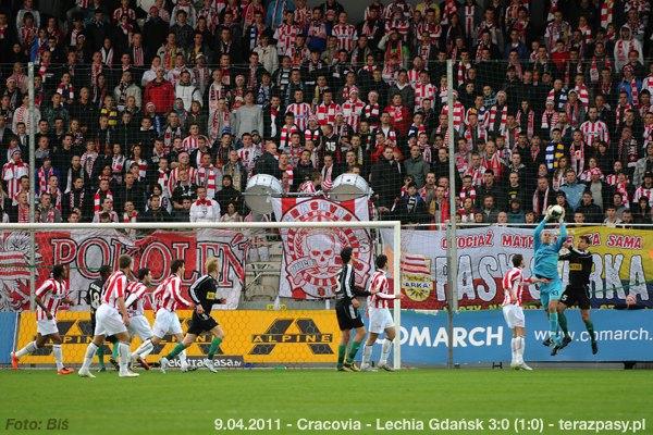 2011-04-09-cracovia-lechia_b_091_600