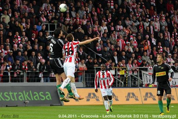 2011-04-09-cracovia-lechia_b_100_600