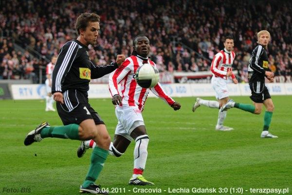 2011-04-09-cracovia-lechia_b_106_600