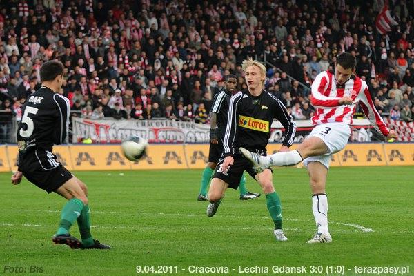 2011-04-09-cracovia-lechia_b_134_600