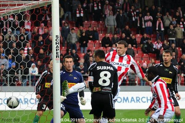 2011-04-09-cracovia-lechia_b_149_600