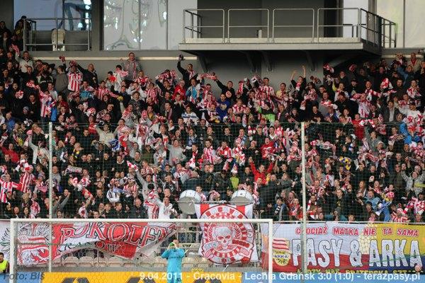 2011-04-09-cracovia-lechia_b_175_600