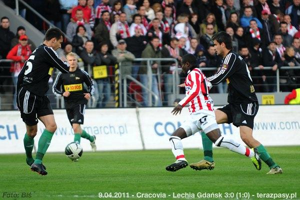 2011-04-09-cracovia-lechia_b_188_600