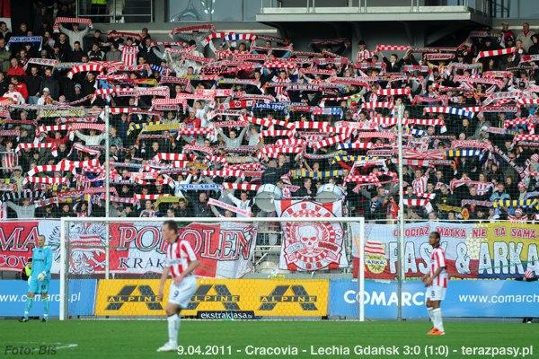 2011-04-09-cracovia-lechia_b_190_600