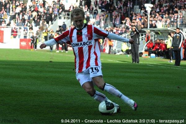 2011-04-09-cracovia-lechia_b_248_600