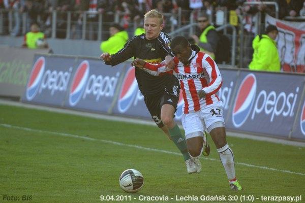 2011-04-09-cracovia-lechia_b_395_600