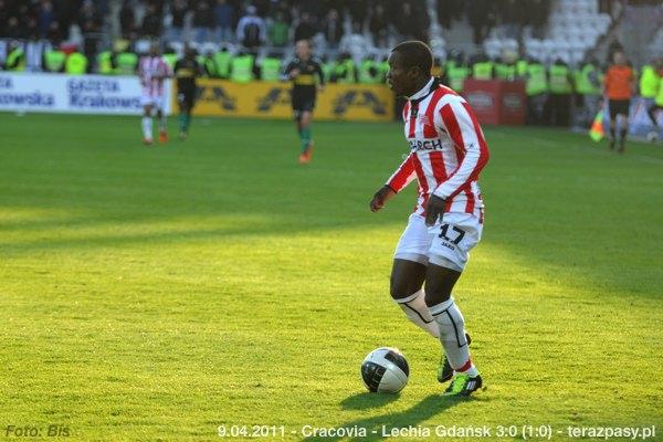 2011-04-09-cracovia-lechia_b_398_600