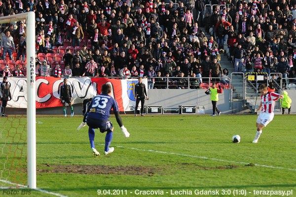 2011-04-09-cracovia-lechia_b_399_600