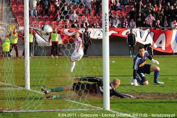2011-04-09-cracovia-lechia_b_410_600