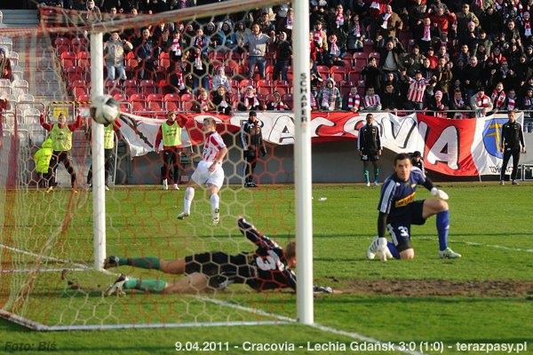 2011-04-09-cracovia-lechia_b_411_600