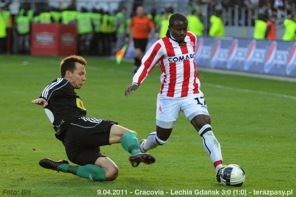 2011-04-09-cracovia-lechia_b_443_600