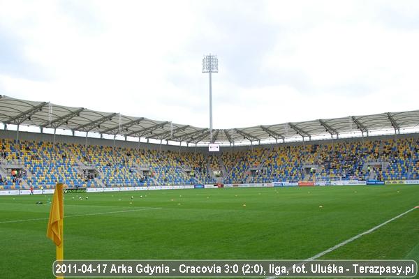 2011-04-17-oe-arka-cracovia-u_3526_600