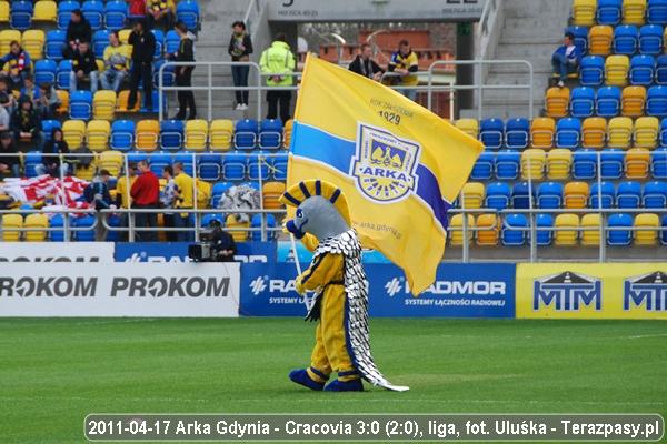2011-04-17-oe-arka-cracovia-u_3528_600