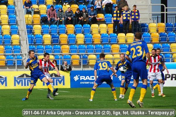 2011-04-17-oe-arka-cracovia-u_3577_600