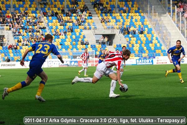 2011-04-17-oe-arka-cracovia-u_3628_600