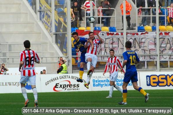 2011-04-17-oe-arka-cracovia-u_3685_600