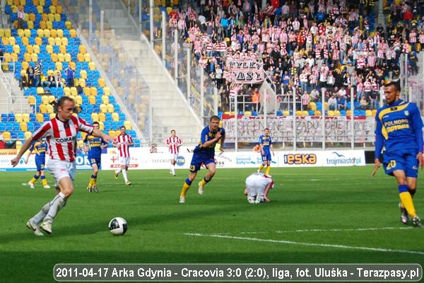 2011-04-17-oe-arka-cracovia-u_3716_600
