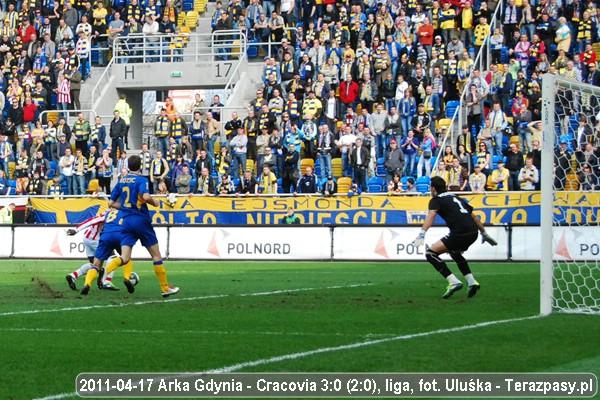 2011-04-17-oe-arka-cracovia-u_3720_600