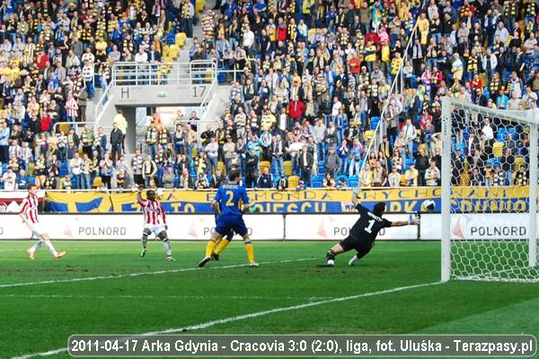 2011-04-17-oe-arka-cracovia-u_3722_600