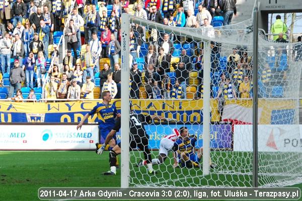 2011-04-17-oe-arka-cracovia-u_3757_600
