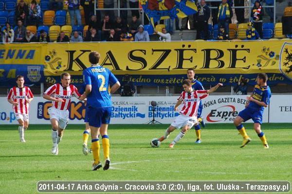 2011-04-17-oe-arka-cracovia-u_3820_600