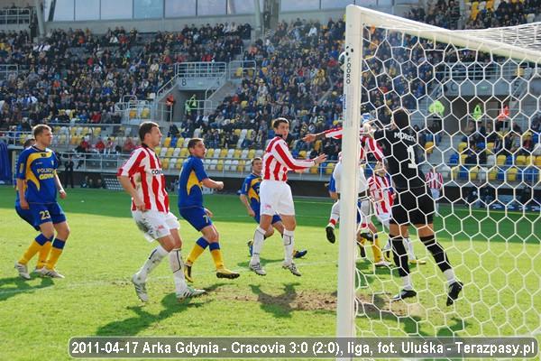 2011-04-17-oe-arka-cracovia-u_3919_600