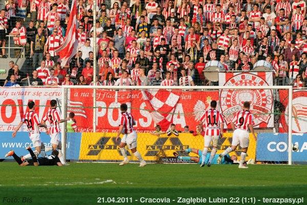 2011-04-21-cracovia-zaglebie_lubin_b_136_600