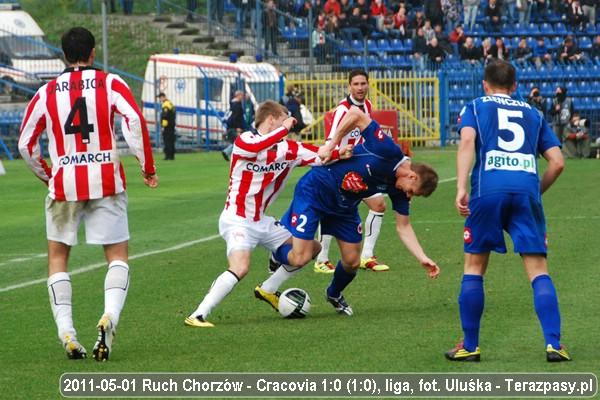 2011-05-01-oe-ruch-cracovia-u_5562