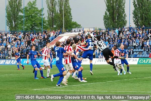 2011-05-01-oe-ruch-cracovia-u_5616