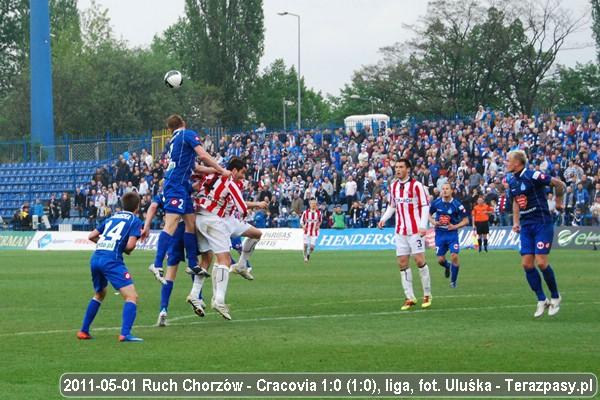2011-05-01-oe-ruch-cracovia-u_5672