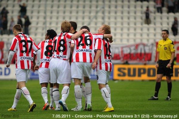 2011-05-07-cracovia-polonia-w_b_0092_600
