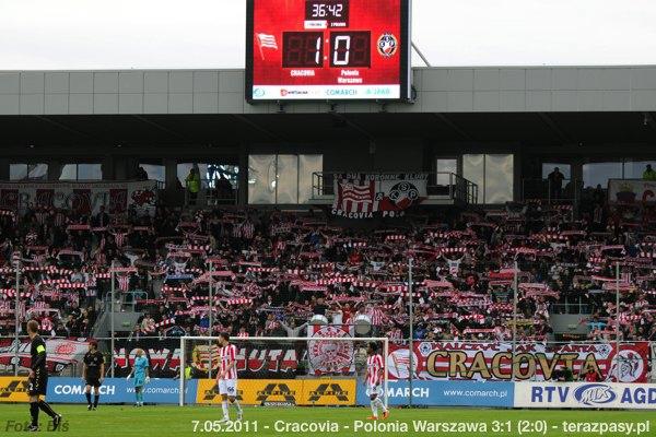 2011-05-07-cracovia-polonia-w_b_0405_600