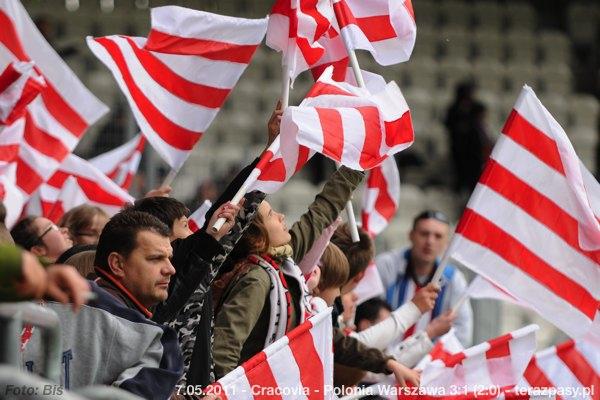 2011-05-07-cracovia-polonia-w_b_0409_600