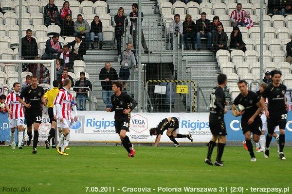 2011-05-07-cracovia-polonia-w_b_0547_600