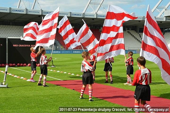 2011-07-23_prezentacja_druzyny-u_5285_720