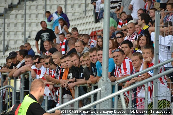 2011-07-23_prezentacja_druzyny-u_5294_720