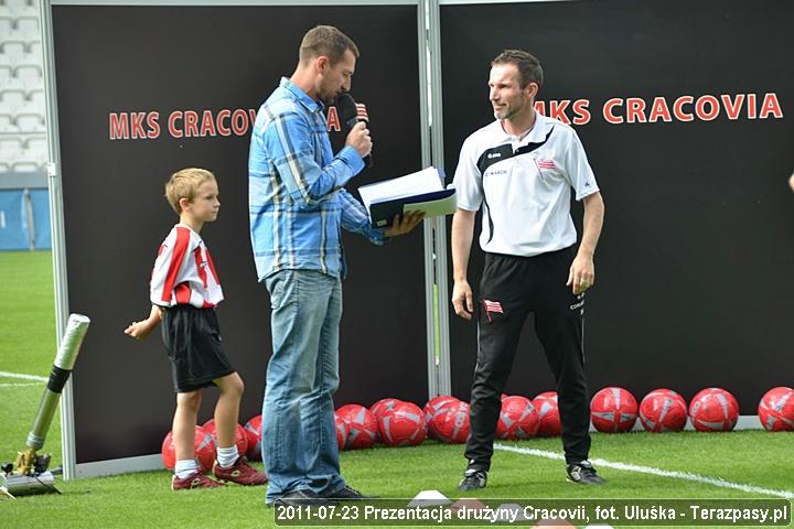 2011-07-23_prezentacja_druzyny-u_5307_720