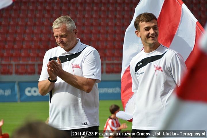 2011-07-23_prezentacja_druzyny-u_5310_720