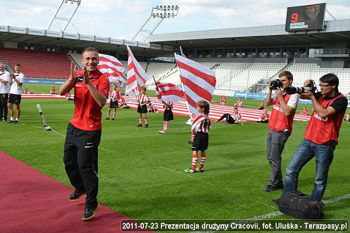 2011-07-23_prezentacja_druzyny-u_5371_720
