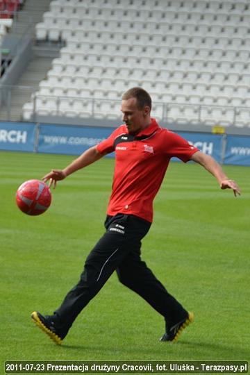 2011-07-23_prezentacja_druzyny-u_5376_720