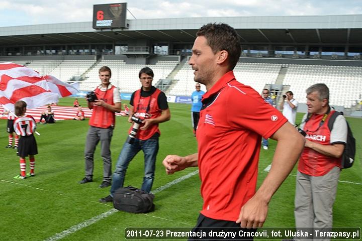 2011-07-23_prezentacja_druzyny-u_5379_720