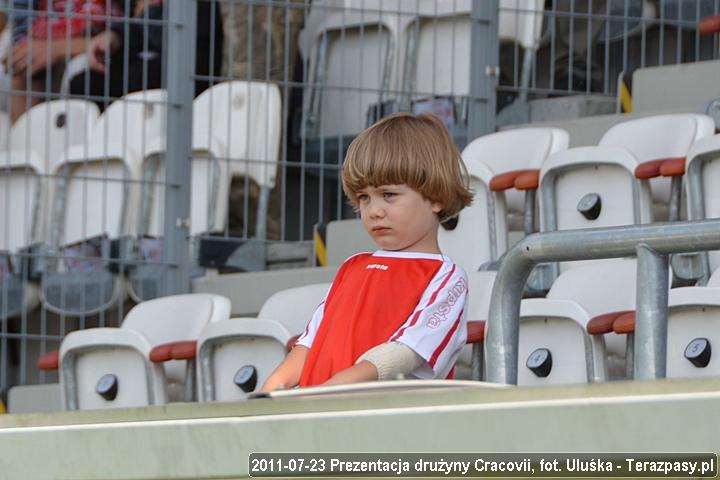 2011-07-23_prezentacja_druzyny-u_5435_720
