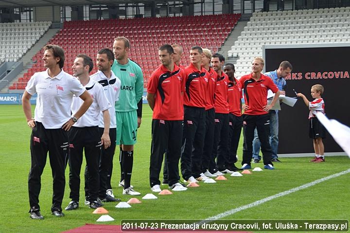 2011-07-23_prezentacja_druzyny-u_5452_720