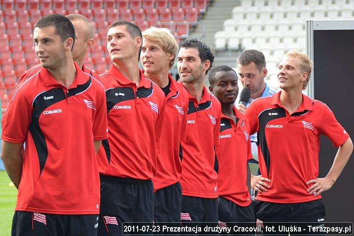 2011-07-23_prezentacja_druzyny-u_5458_720