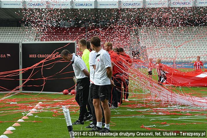 2011-07-23_prezentacja_druzyny-u_5567_720