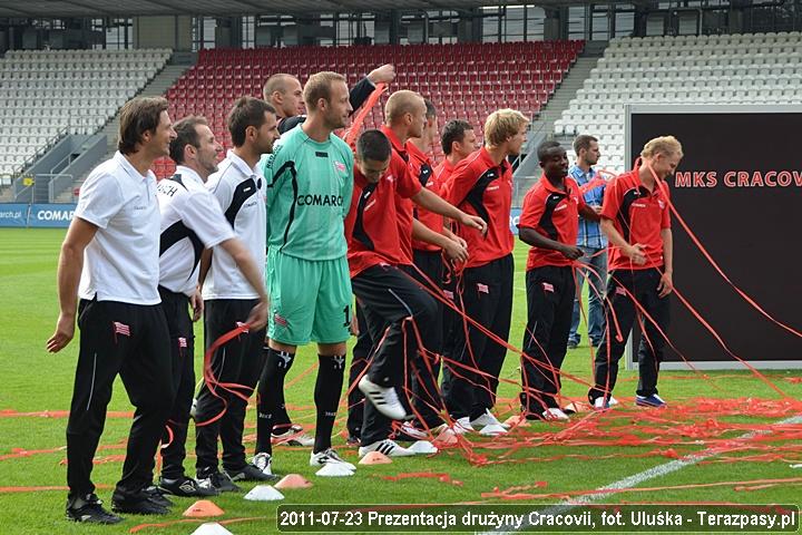 2011-07-23_prezentacja_druzyny-u_5570_720