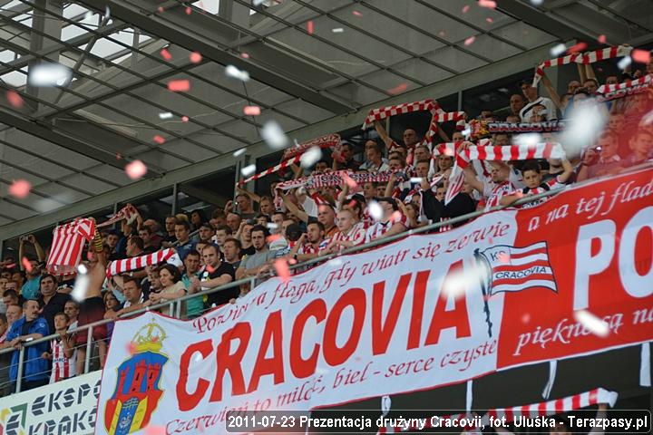 2011-07-23_prezentacja_druzyny-u_5596_720