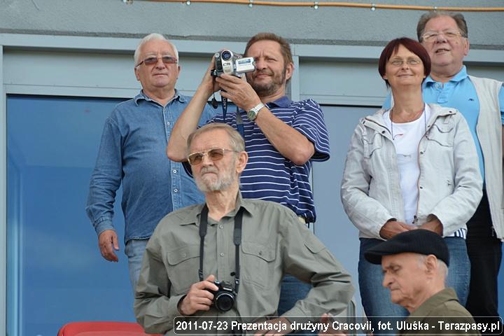 2011-07-23_prezentacja_druzyny-u_5639_720