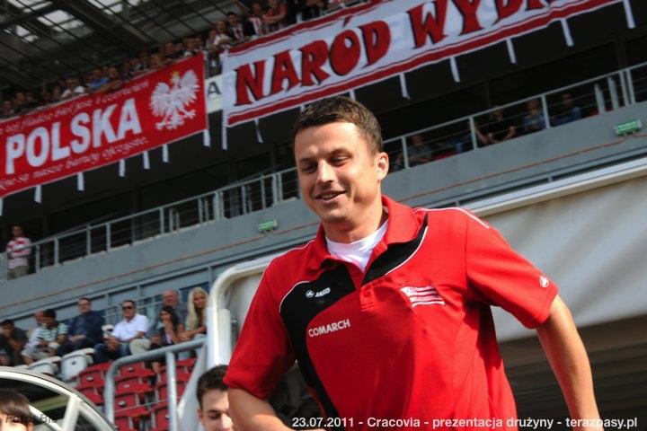 2011-07-23-cracovia-prezentacja_druz?çyny_b_097_720