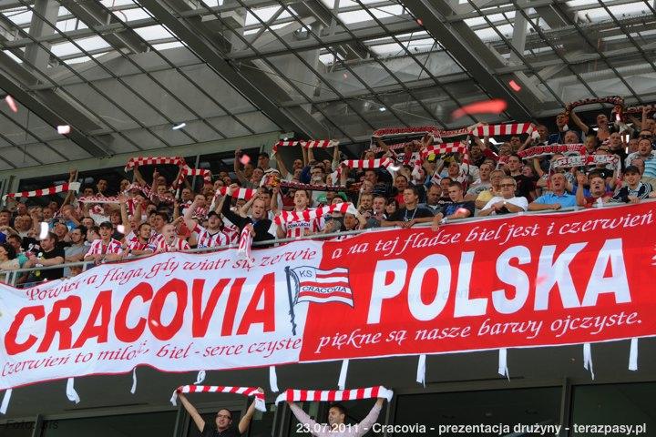 2011-07-23-cracovia-prezentacja_druz?çyny_b_188_720